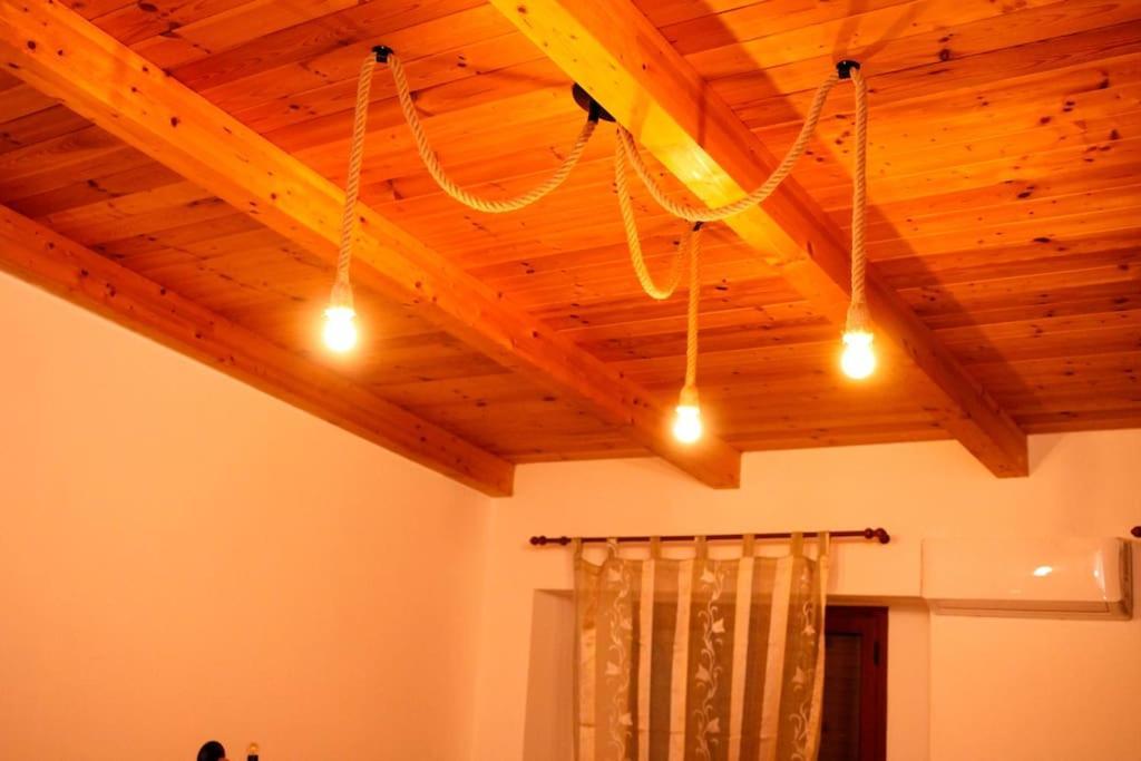 A Rizzilla Guest House Nicotera Bagian luar foto