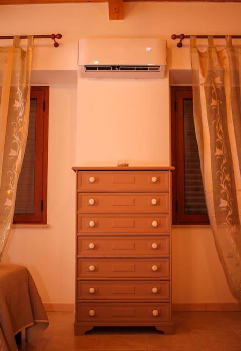 A Rizzilla Guest House Nicotera Bagian luar foto